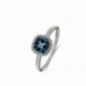 Bague OR Blanc 750 ml Diamants et Topaze Bleue Sky Bleue